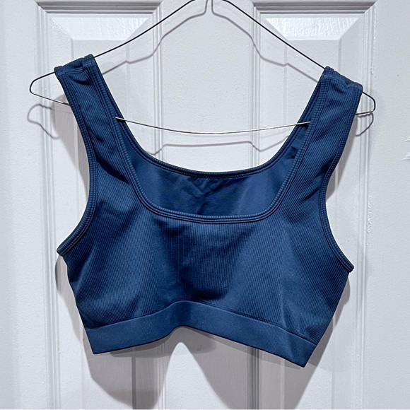 Fabletics Sports Bra. Size XL. - Picture 2 of 3